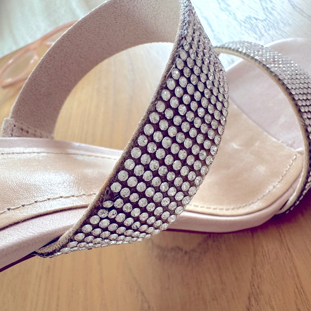 SCHUTZ Silver and Cream Sandals - Picture 4 of 10